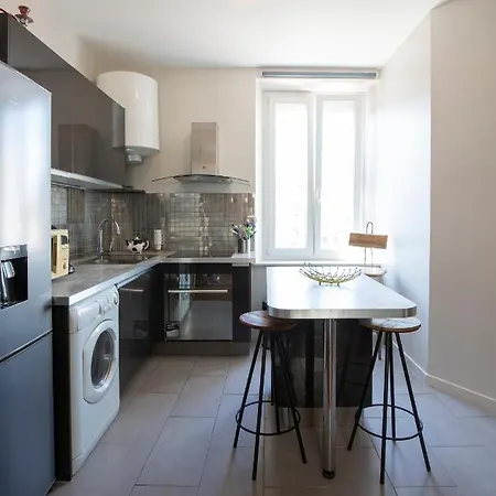 Milhan Avec Climatisation Centre Apartment