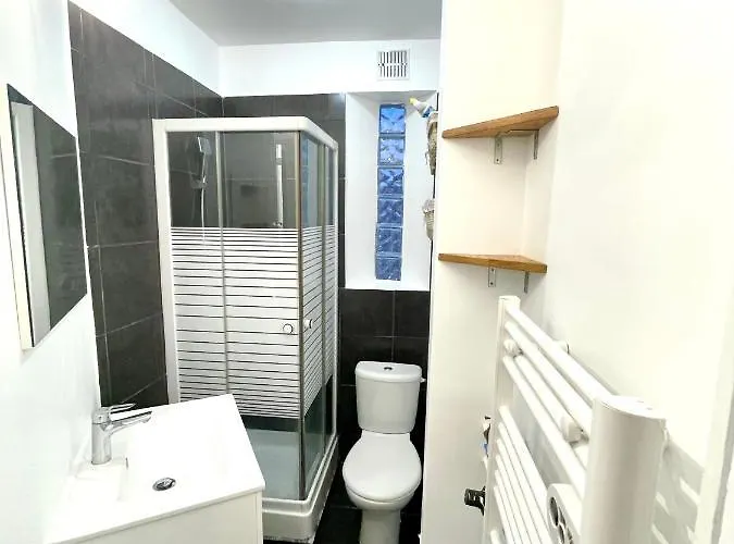 Milhan Avec Climatisation Centre Апартаменти