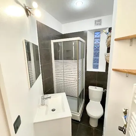 Milhan Avec Climatisation Centre アパート *