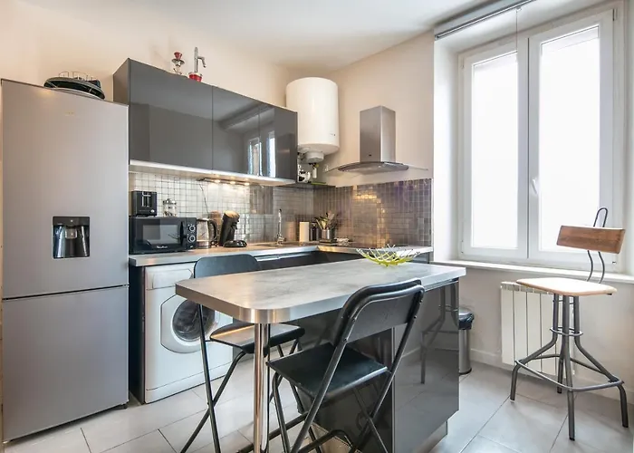 Milhan Avec Climatisation Centre Apartment