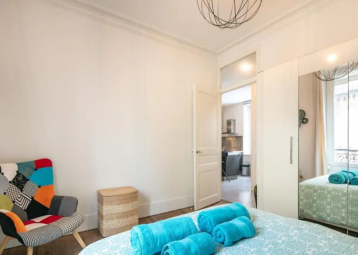 Apartament Milhan Avec Climatisation Centre *